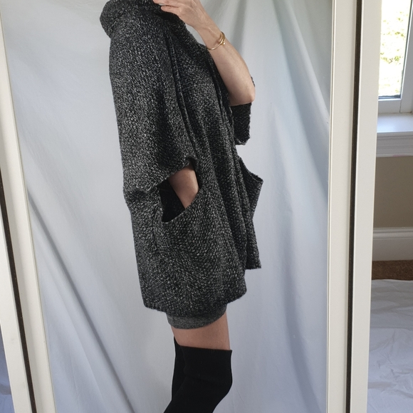 Short sleeve hooded cardigan tunic jacket - Picture 4 of 8